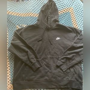 Black Nike Hoodie 🖤
